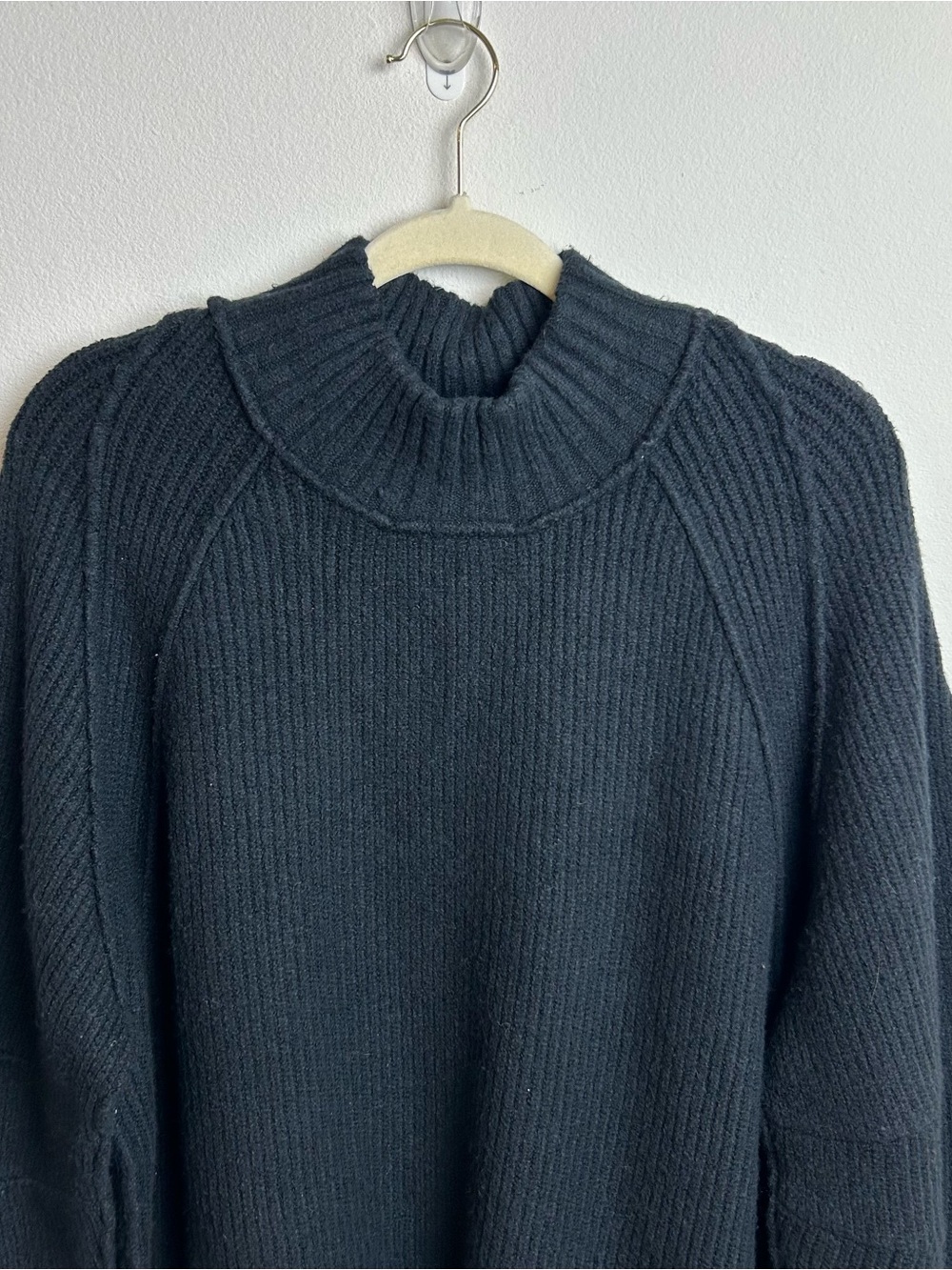 NWT Free People Sunbeam Sweater Chunky Ribbed Mock Neck Black | Size M - Picture 4 of 9